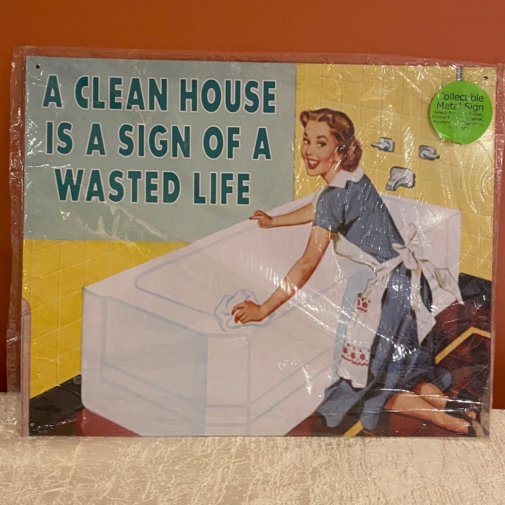 NEW Collectible Metal Sign